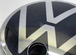 VW 3G7853600 Badge emblem front VW ARTEON (3H7, 3H9) (2017-2024) — thumbnail 2