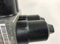 MERCEDES-BENZ A2203200358 A2203201258 Air suspension / self-levelling suspension, other MERCEDES-BENZ SL-CLASS (R230) (2001-2012) — thumbnail 6