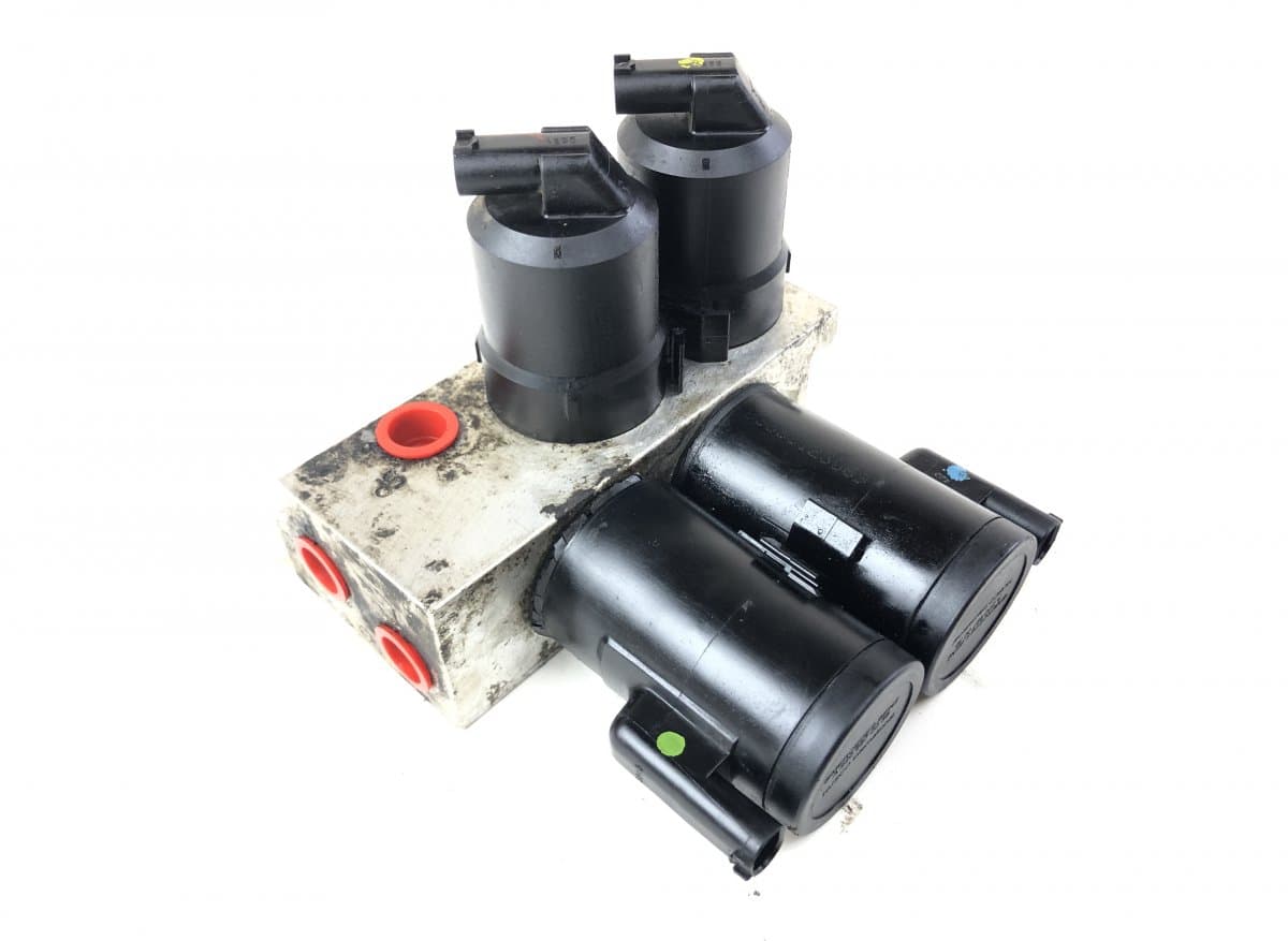 MERCEDES-BENZ A2203200358 A2203201258 Air suspension / self-levelling suspension, other MERCEDES-BENZ SL-CLASS (R230) (2001-2012)