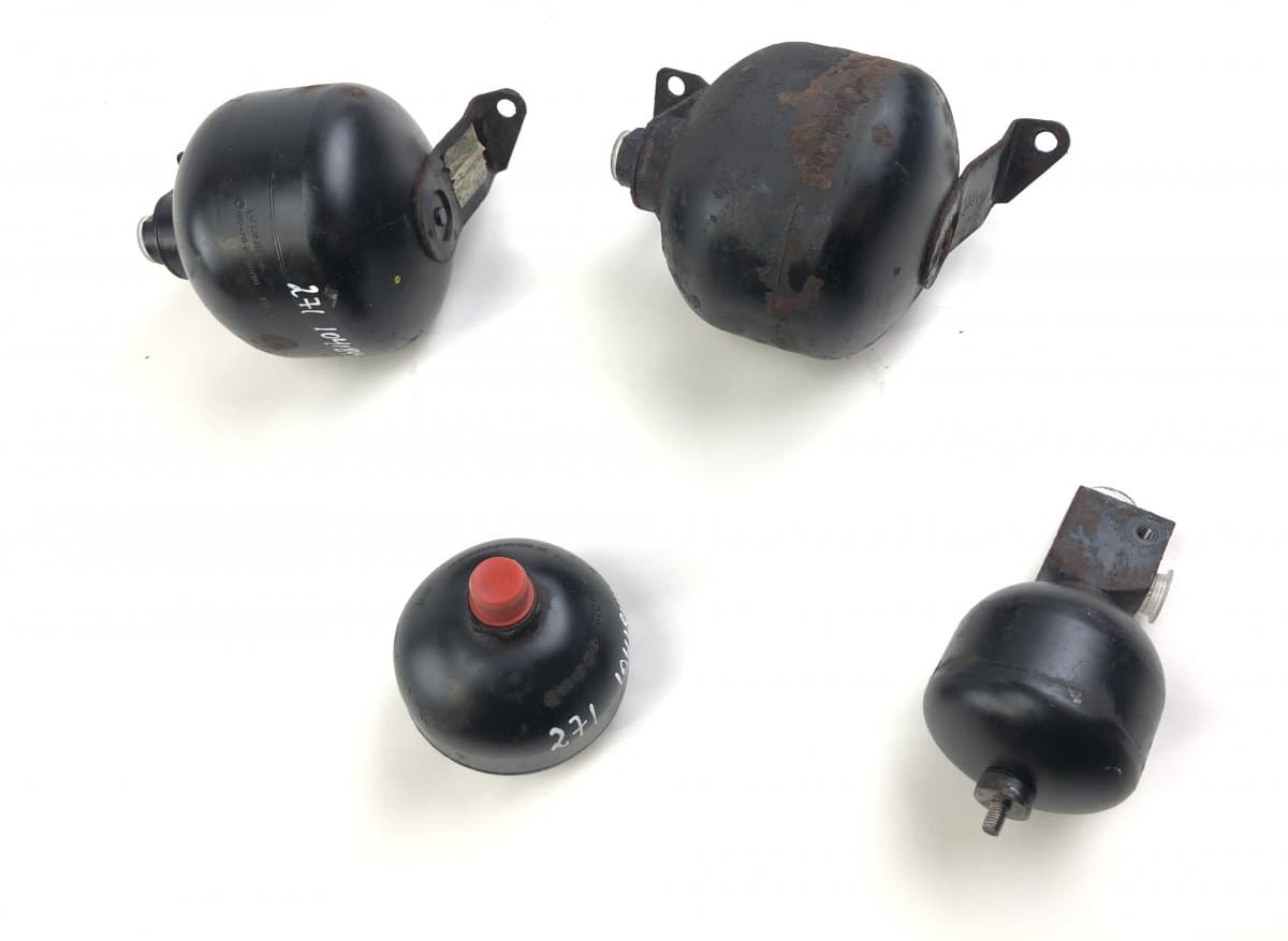 MERCEDES-BENZ A2203270115 A2203270215 A2203200415 Air spring Load Accumulator Front left MERCEDES-BENZ SL-CLASS (R230) (2001-2012)