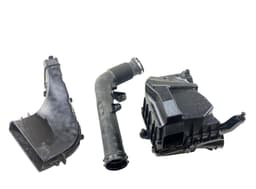 VOLVO 31338653 Air Cleaner (filter box) VOLVO V40 (2012-2019) — thumbnail 2
