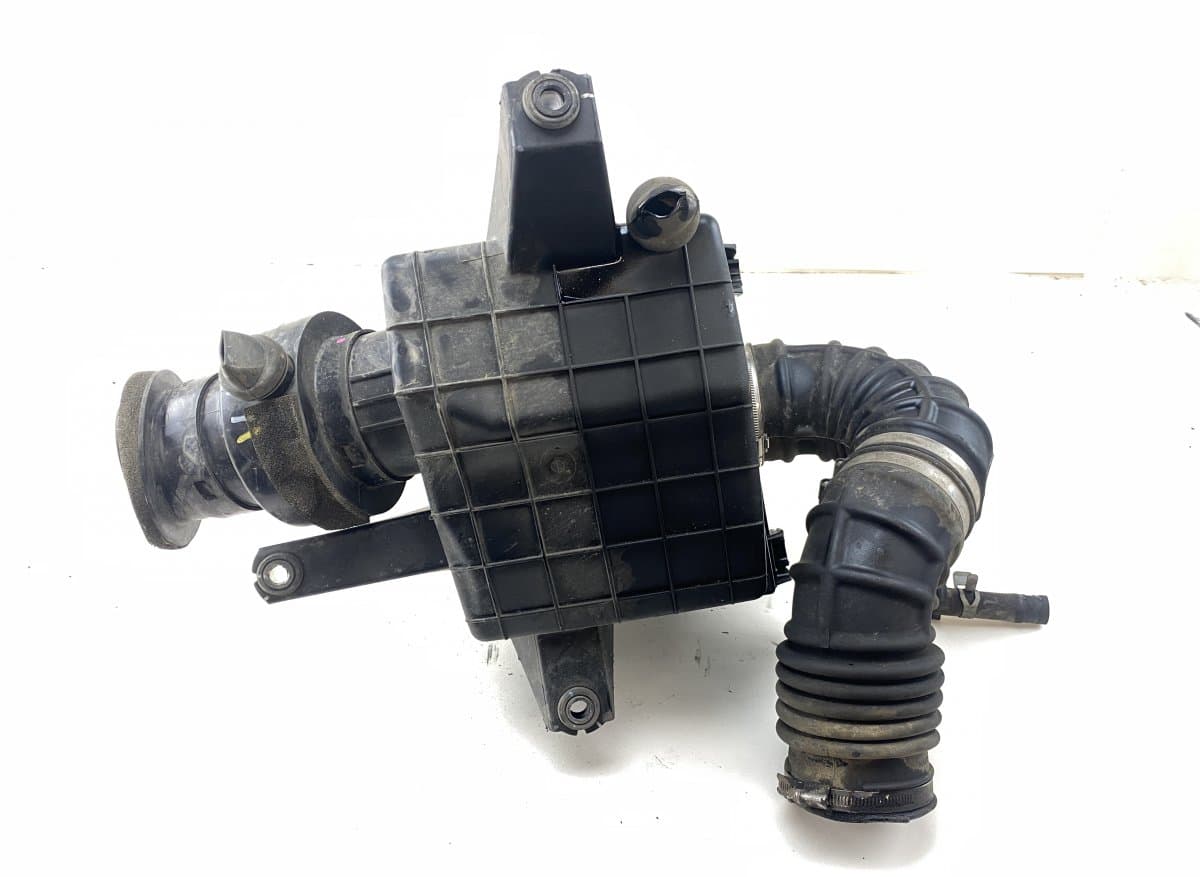 ISUZU 8980088892 Air Cleaner (filter box) ISUZU D-MAX I (RA, RC) (2002-2012)