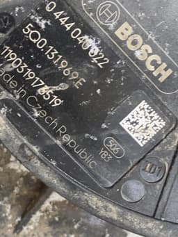 SKODA 5QF131877P AdBlue tank SKODA KODIAQ I (NS7) (2016-2024) — thumbnail 5