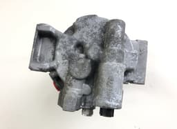 TOYOTA 4472807951 4472807950 AC / aircon Compressor TOYOTA RAV 4 IV (XA40) (2012-2019) — thumbnail 3