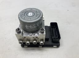 VOLVO P31445476 31451210 31445476 ABS hydraulic unit / pump VOLVO XC90 II (2014-) — thumbnail 1
