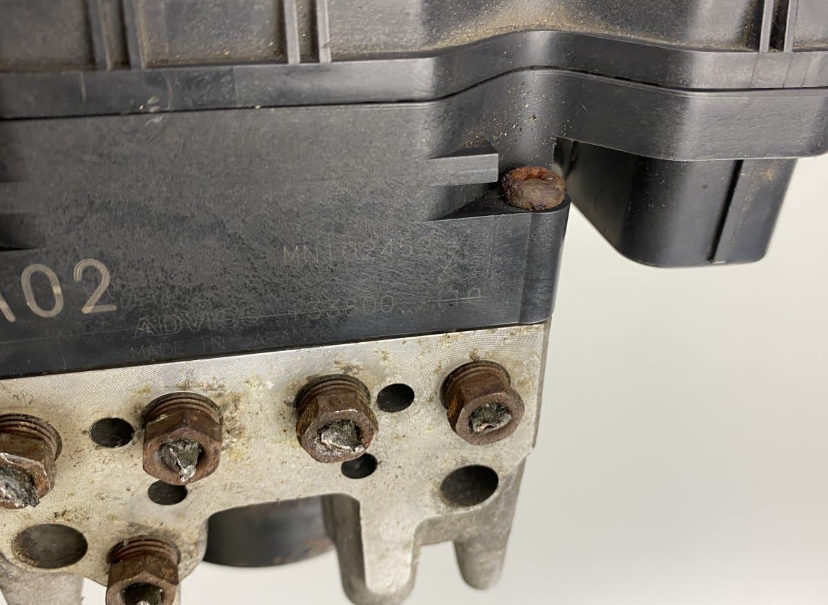 MITSUBISHI 1338007110 MN102452 ABS hydraulic unit / pump MITSUBISHI L200 IV / TRITON (KA, KB) (2005-2015)