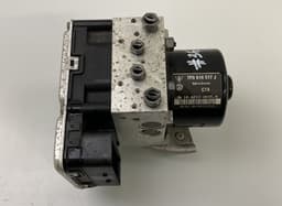 VW 7P0614517J 7P0907379J 10092903283 10061938741 10021206554 ABS hydraulic unit / pump VW TOUAREG II (7P) (2010-2018) — thumbnail 1