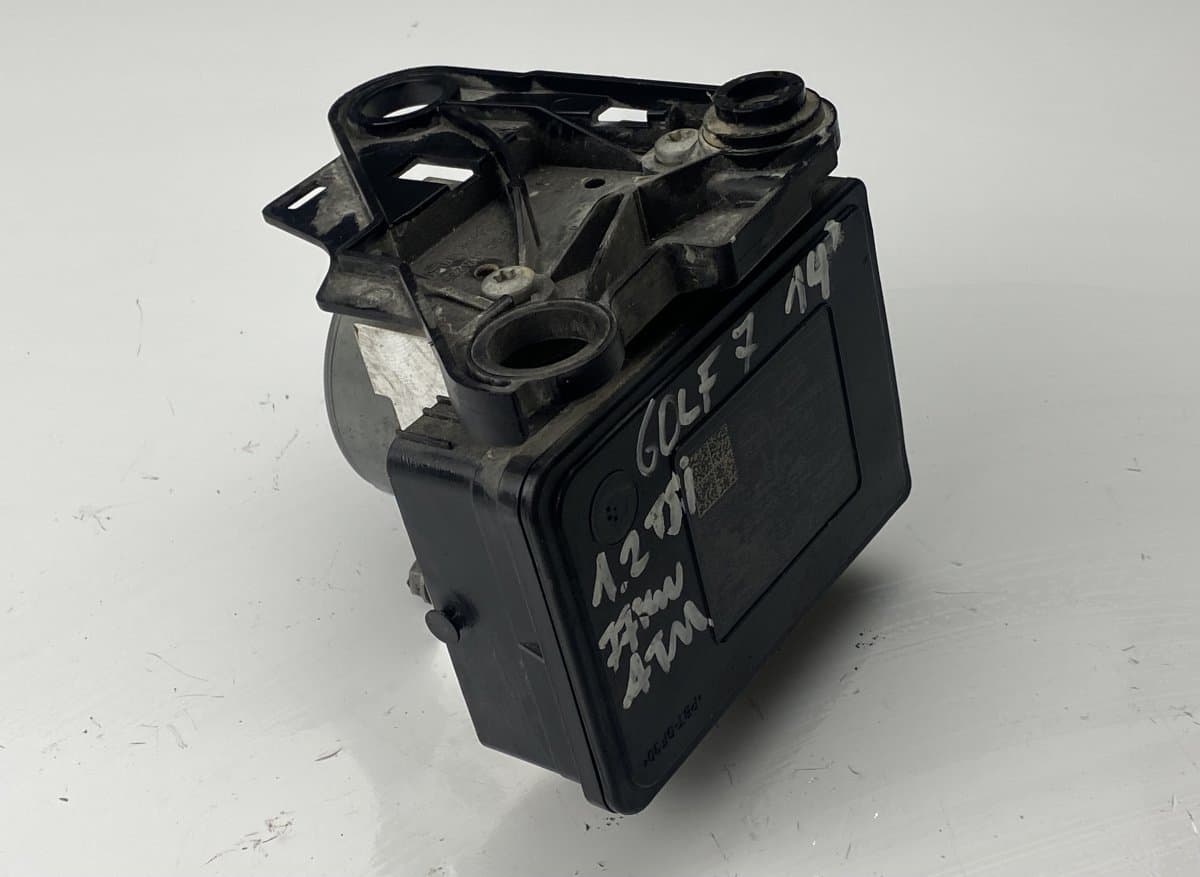 VW 5Q0907379AA 5Q0614517T ABS hydraulic unit / pump VW GOLF VII (5G1, BA5, BV5, BQ1, BE) (2012-2020)