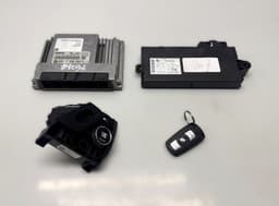 BMW 7586909 0261209352 6966714-10 696671410 108625-10 10862510 61359147217-01 6135914721701 61359147217 Engine Control Unit / module (ECU) BMW X5 (E70) (2007-2013) — thumbnail 1