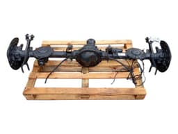 MERCEDES-BENZ MERCEDES G-CLASS W463A W464 18-24 G63 AMG Rear Axle A4633504701 — thumbnail 1