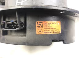 MERCEDES-BENZ LOGIC7 Set of loudspeakers MERCEDES-BENZ R-CLASS (W251) (2006-2013) — thumbnail 10