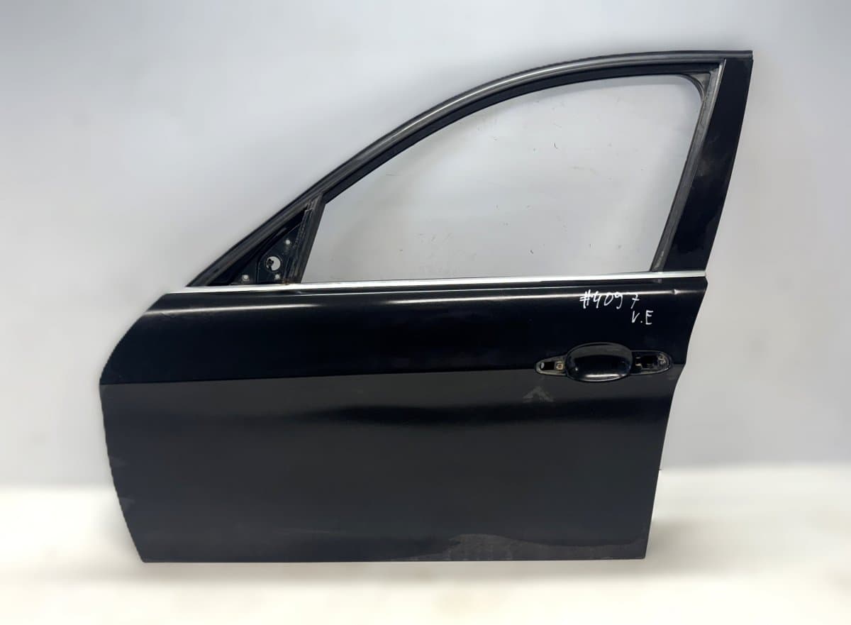 BMW 41007203643 Door Front Left BMW 3 (E90, E91, E92, E93) (2005-2011)