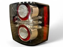 LAND ROVER LR010773 AH4213404AD LR031755 AH4213404AE Tail light, right LAND ROVER RANGE ROVER III (LM) (2002-2012) — thumbnail 2