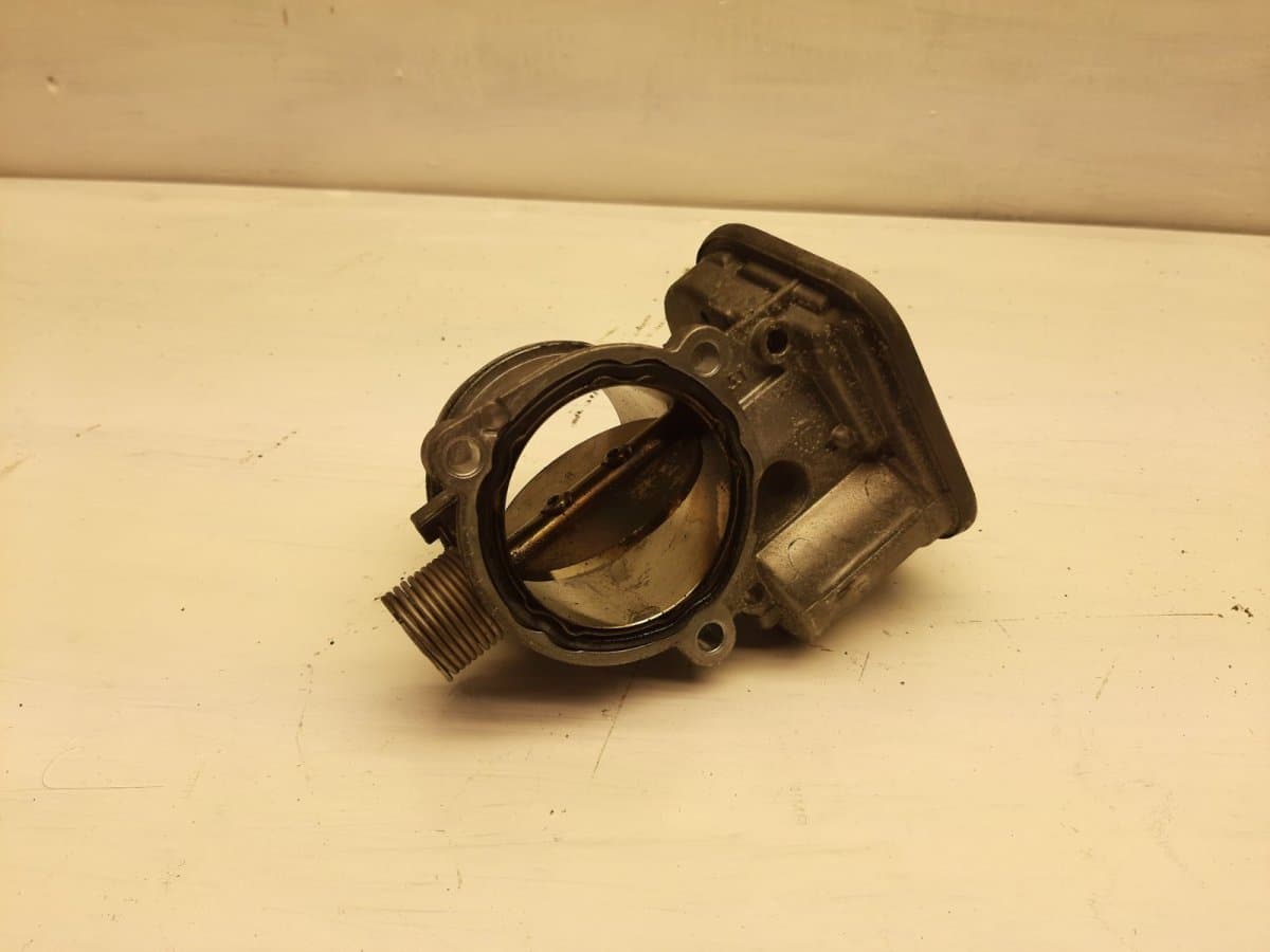 BMW 780438401 Throttle body BMW 3 (E90, E91, E92, E93) (2005-2011)