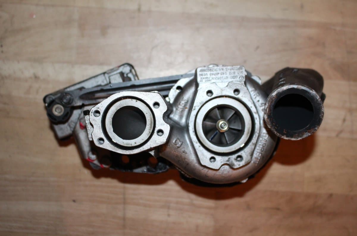 VW Turbocharger VW PHAETON (3D) (2002-2016)