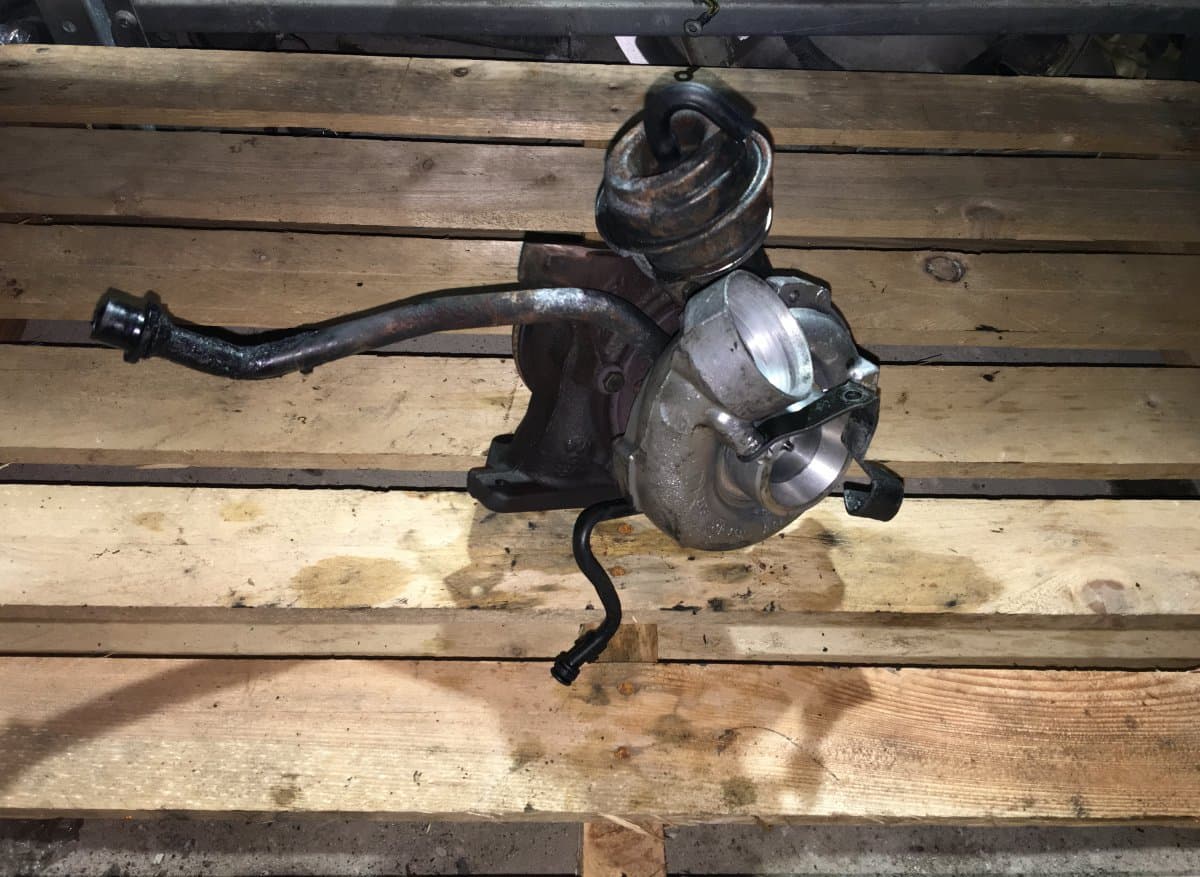 MERCEDES-BENZ Turbocharger MERCEDES-BENZ E-CLASS (W210) (1995-2003)
