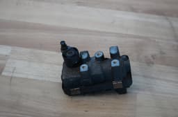 LAND ROVER Turbocharger control valve / actuator LAND ROVER FREELANDER II (FA) (2006-2015) — thumbnail 1
