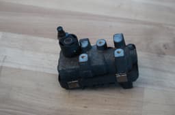 LAND ROVER Turbocharger control valve / actuator LAND ROVER FREELANDER II (FA) (2006-2015) — thumbnail 2