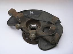 MERCEDES-BENZ A2043323301 A2213370245 Wheel bearing housing front left MERCEDES-BENZ C-CLASS (W204) (2007-2013) — thumbnail 1