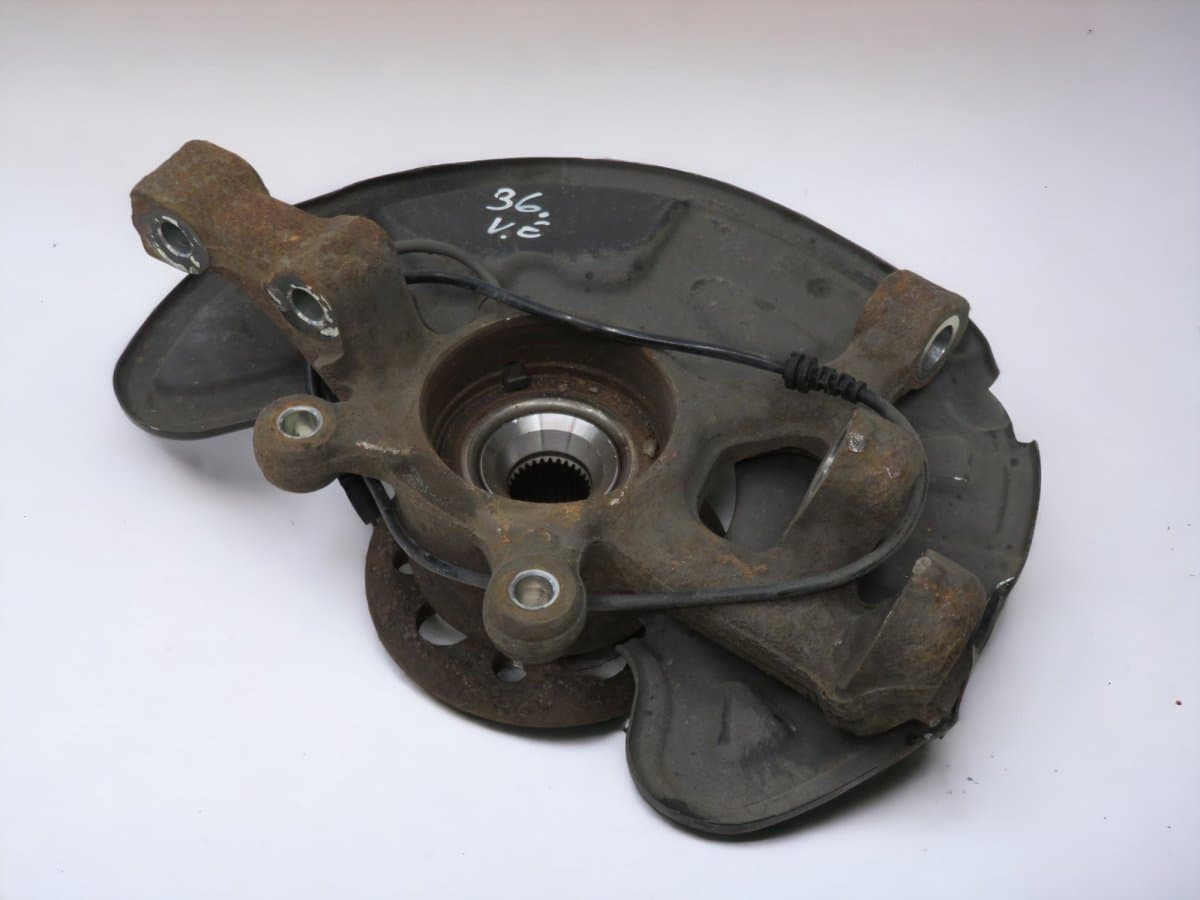 MERCEDES-BENZ A2043323301 A2213370245 Wheel bearing housing front left MERCEDES-BENZ C-CLASS (W204) (2007-2013)