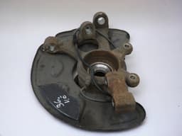 MERCEDES-BENZ A2043323301 A2213370245 Wheel bearing housing front left MERCEDES-BENZ C-CLASS (W204) (2007-2013) — thumbnail 2