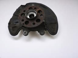 MERCEDES-BENZ A2123321501 2123321501 A2123320900 2123320900 A2213370245 2213370245 Wheel bearing housing front left MERCEDES-BENZ E-CLASS (W212) (2009-2016) — thumbnail 1