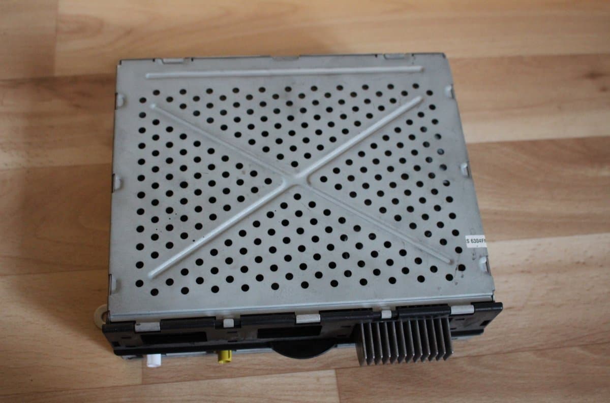 AUDI Radio tuner AUDI A8 (4E) (2002-2010)