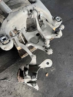 BMW Rear Axle Complete BMW 5 GRAN TURISMO (F07) (2009-2017) — thumbnail 6