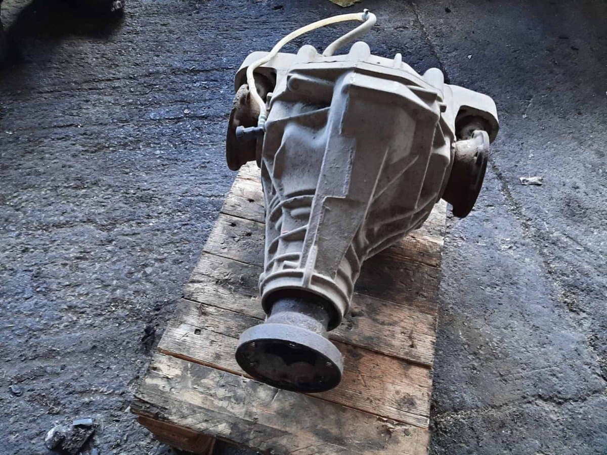 PORSCHE 4460310016 Rear axle differential PORSCHE CAYENNE I (2002-2010)