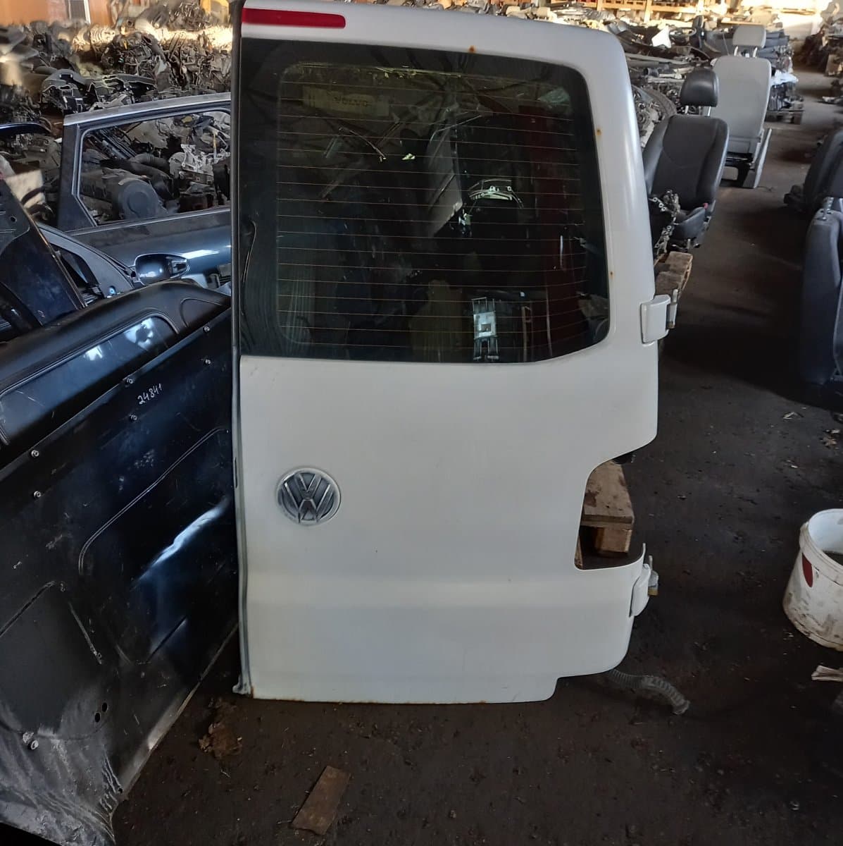 VW Rear Panel Door Right VW TRANSPORTER T5 / MULTIVAN (7H, 7E, 7J) (2003-2015)