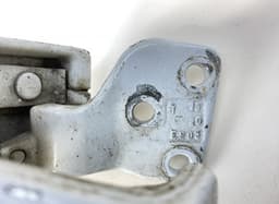 MERCEDES-BENZ A6397402137 A6397402237 A6397401537 A6397401637 Rear panel door hinge set MERCEDES-BENZ VITO / V-CLASS (W447) (2014-) — thumbnail 3