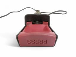 MERCEDES-BENZ A1298602669 A1298602069 Seat Belt Buckle Front Right MERCEDES-BENZ SL-CLASS (R129) (1989-2001) — thumbnail 5