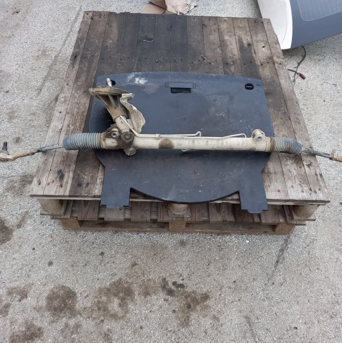 VOLVO 36001699 30723973 30793042 31200462 31201555 31201559 31280578 31280575 31265833 31340078 31360563 31387120 Steering rack VOLVO XC70 II (2007-2016)