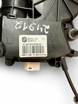 BMW 61357361970 61319275119 51244447850 51247463161 51247269543 51247395173 Power bootlid / tailgate motor BMW 5 (F10, F11) (2010-2017) — thumbnail 4
