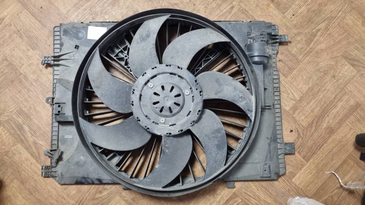 MERCEDES-BENZ Radiator Fan Electric MERCEDES-BENZ E-CLASS Coupe (C207) (2009-2016)