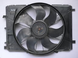 MERCEDES-BENZ A2045000293 A2049066802 Radiator Fan Electric MERCEDES-BENZ C-CLASS (W204) (2007-2013) — thumbnail 1