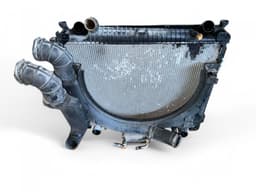 LAND ROVER PCC500300 7H428005AA 7H428B589AC PCN500130 7H428B588AB PGK500311 PGF500220 6H4219E735AA LR020624 6H4219E735AF Radiator set LAND ROVER RANGE ROVER III (LM) (2002-2012) — thumbnail 6