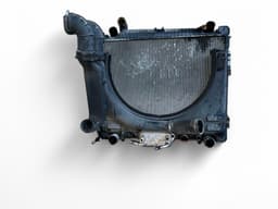 LAND ROVER PCC500300 7H428005AA 7H428B589AC PCN500130 7H428B588AB PGK500311 PGF500220 6H4219E735AA LR020624 6H4219E735AF Radiator set LAND ROVER RANGE ROVER III (LM) (2002-2012) — thumbnail 7