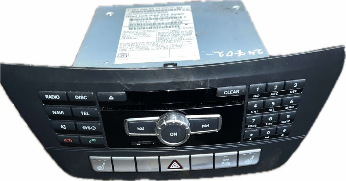 MERCEDES-BENZ Radio MERCEDES-BENZ C-CLASS (W204) (2007-2013)