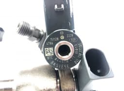 VW 0445110471 0445110470 0986435257 Fuel Injector VW TIGUAN I (5N) (2007-2018) — thumbnail 3