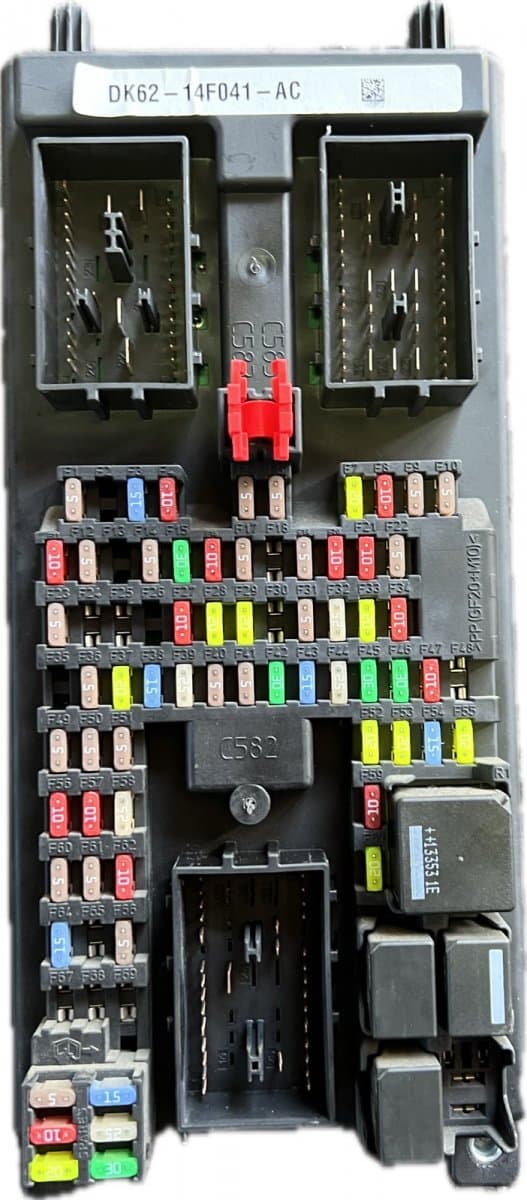 LAND ROVER Fuse box LAND ROVER RANGE ROVER SPORT II (L494) (2013-2022)