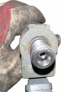 VOLVO Fuel Injector VOLVO S60 II / V60 I (2010-2018) — thumbnail 3