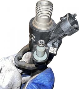 LAND ROVER 0445117053 FW939K546AB Fuel injector set LAND ROVER RANGE ROVER SPORT II (L494) (2013-2022) — thumbnail 6