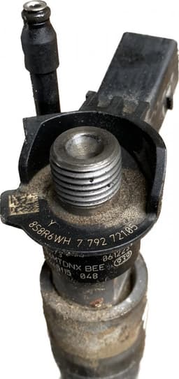 BMW Fuel Injector BMW 5 (E60, E61) (2003-2010) — thumbnail 5