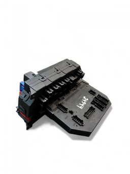 MERCEDES-BENZ A2215402450 A2215450001 A2215409245 A2215451632 A2214422100 Fuse box MERCEDES-BENZ S-CLASS (W221) (2005-2013) — thumbnail 2