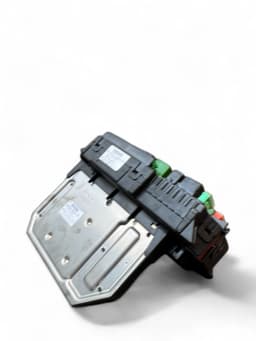 MERCEDES-BENZ A2215402450 A2215450001 A2215409245 A2215451632 A2214422100 Fuse box MERCEDES-BENZ S-CLASS (W221) (2005-2013) — thumbnail 5