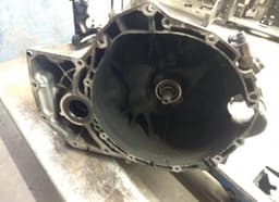 NISSAN Gearbox NISSAN X-TRAIL I (T30) (2001-2007) — thumbnail 2