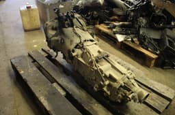 SUBARU Gearbox SUBARU LEGACY IV / Outback (2003-2009) — thumbnail 2