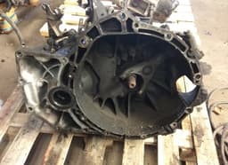 NISSAN Gearbox NISSAN X-TRAIL I (T30) (2001-2007) — thumbnail 1