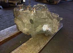 MITSUBISHI Gearbox MITSUBISHI OUTLANDER I (CU, ZE, ZF) (2001-2006) — thumbnail 3